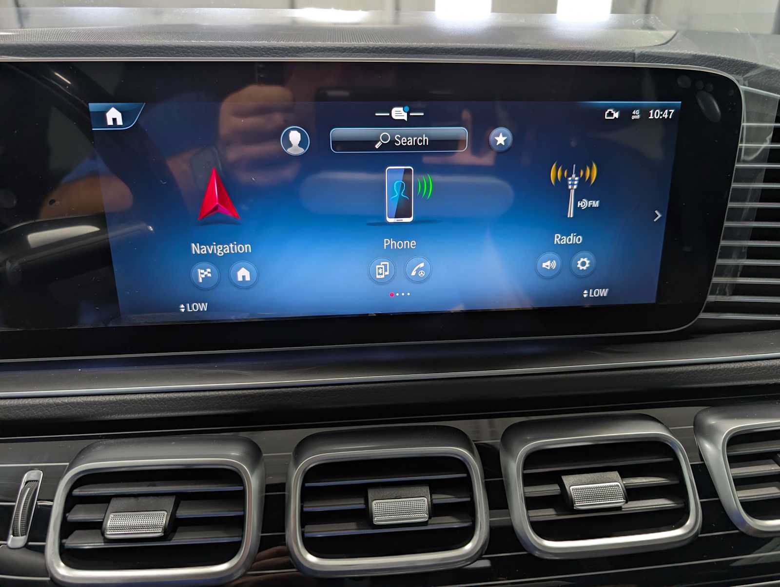 New 2026 Mercedes-Benz GLS 450 4MATIC image 21