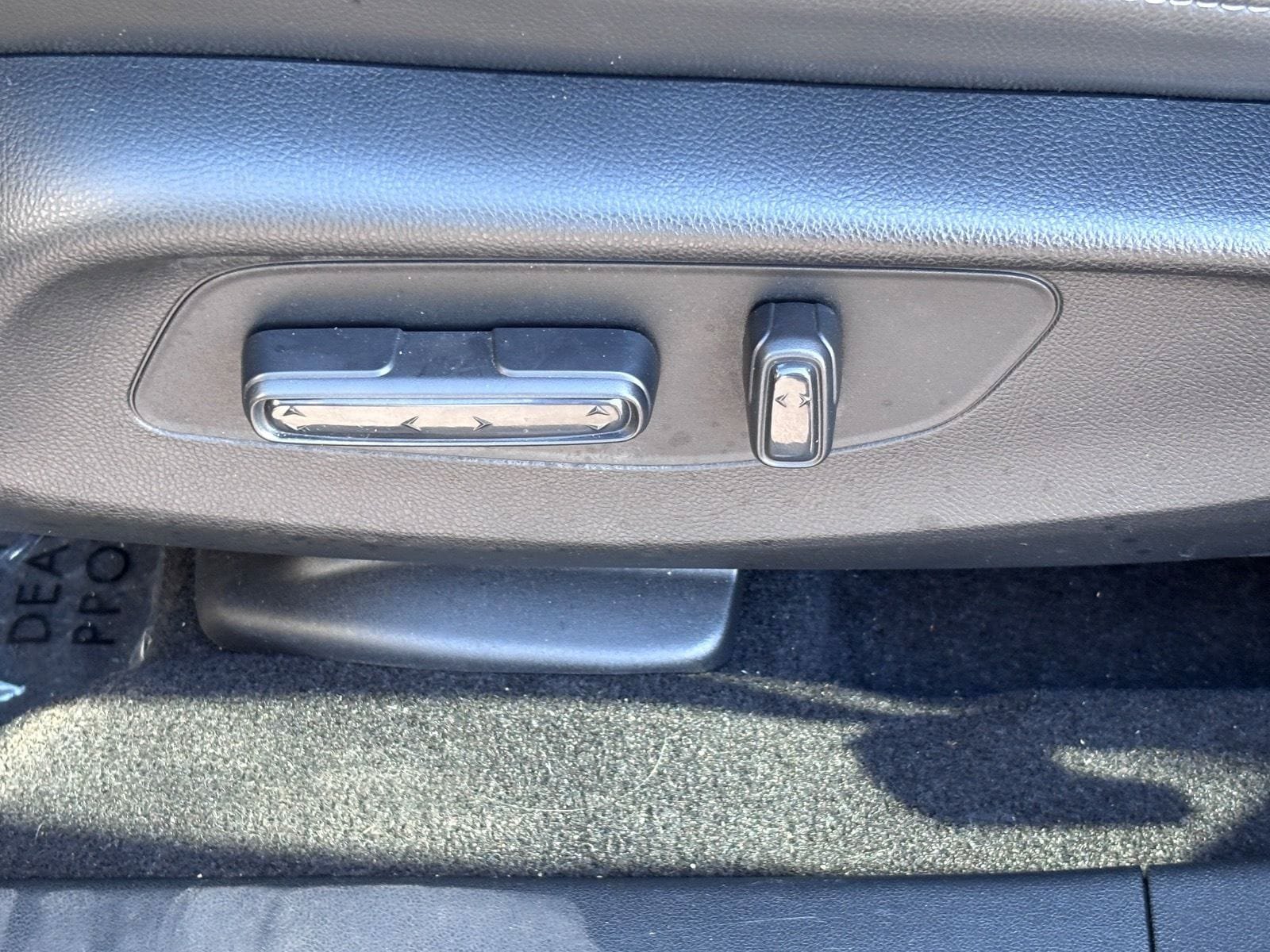 Certified 2024 Honda HR-V EX-L image 19