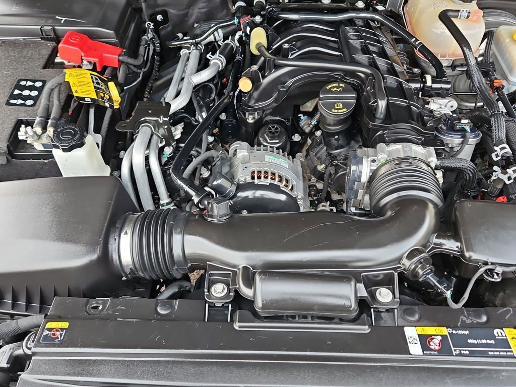 Used 2021 Jeep Wrangler Unlimited Sport w/ Technology Group image 21