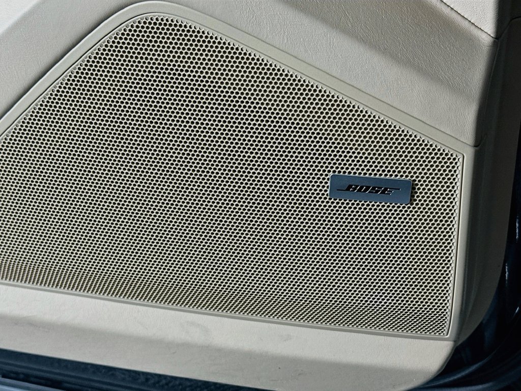 Certified 2024 Porsche Cayenne Coupe AWD/4WD image 20