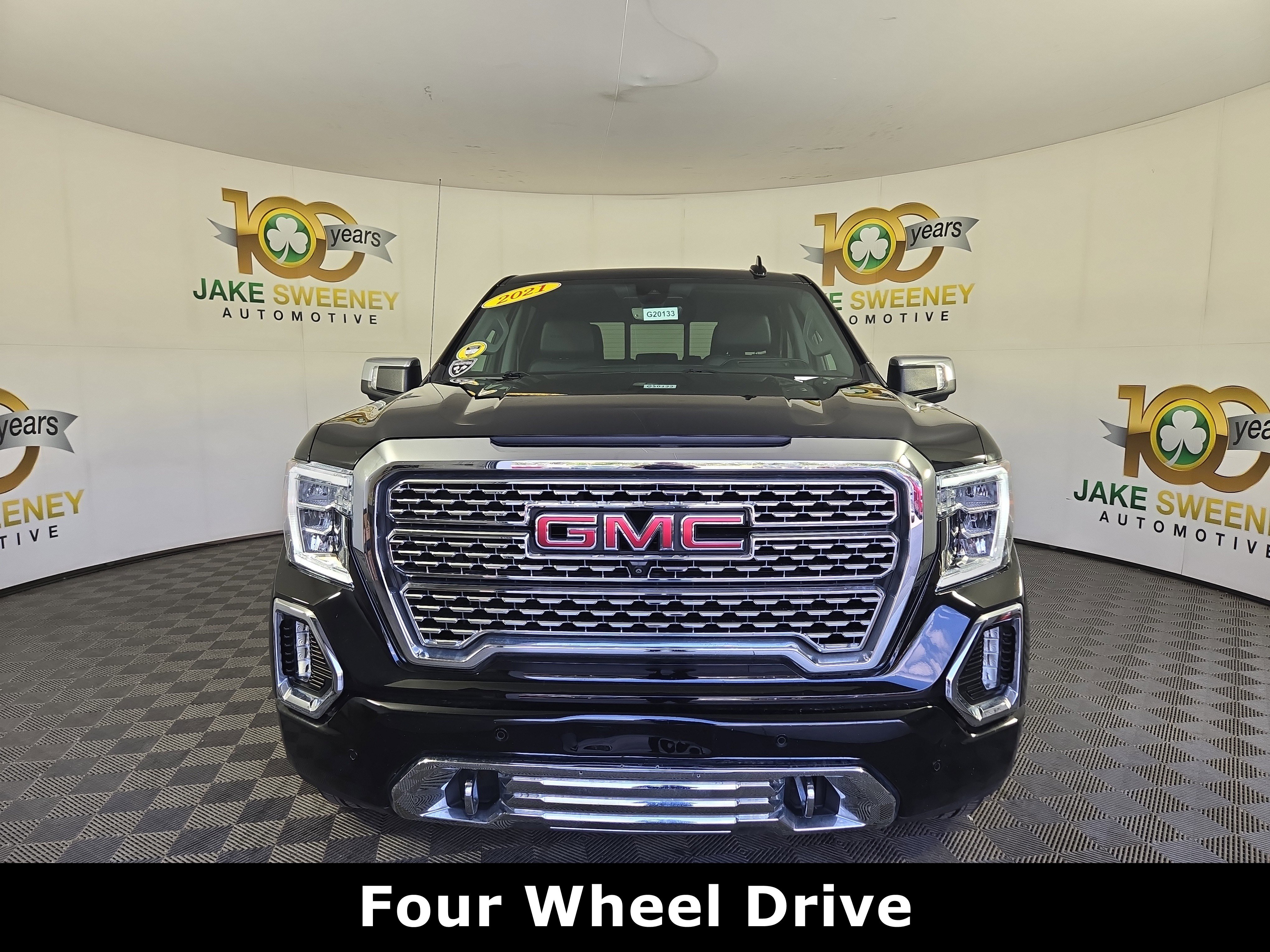 Certified 2021 GMC Sierra 1500 Denali w/ Denali Carbonpro Edition AWD/4WD image 2
