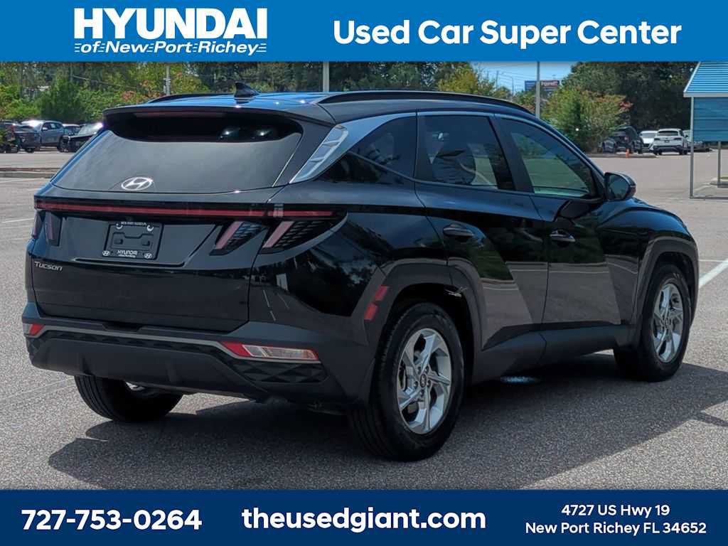 Used 2023 Hyundai Tucson SEL FWD image 5