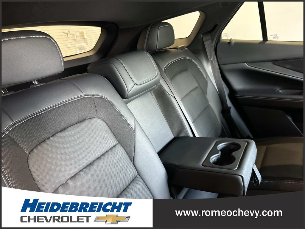Used 2024 Chevrolet Blazer EV LT AWD/4WD image 34