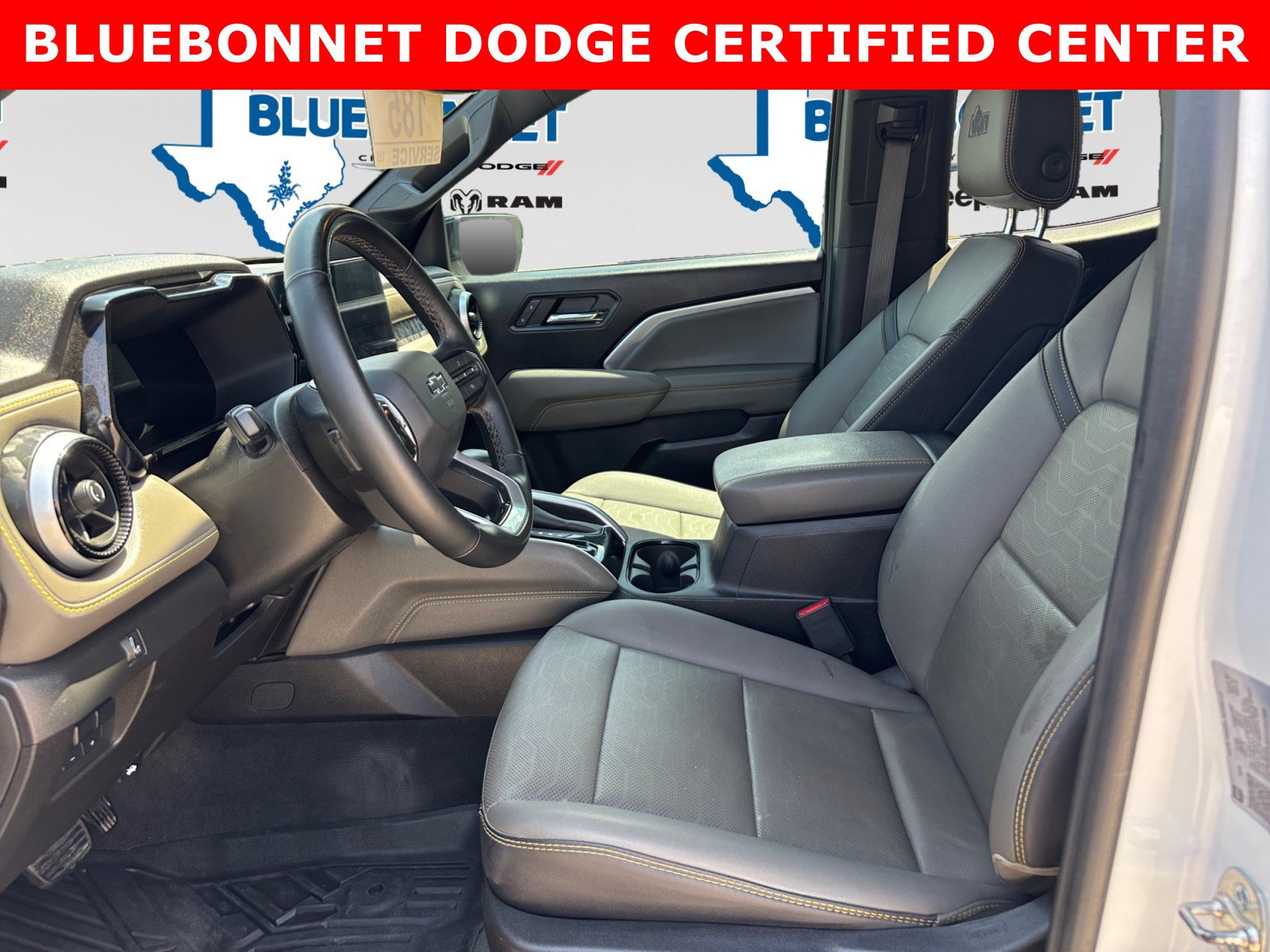 Used 2025 Chevrolet Colorado ZR2 w/ ZR2 Bison Edition AWD/4WD image 11