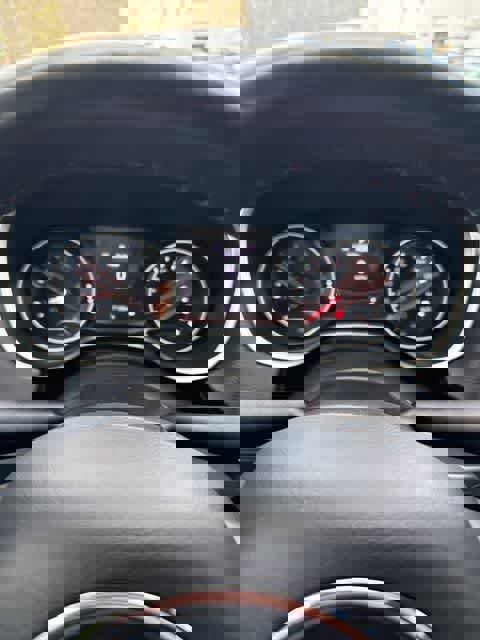 Used 2018 Jeep Compass Latitude w/ Cold Weather Group image 14