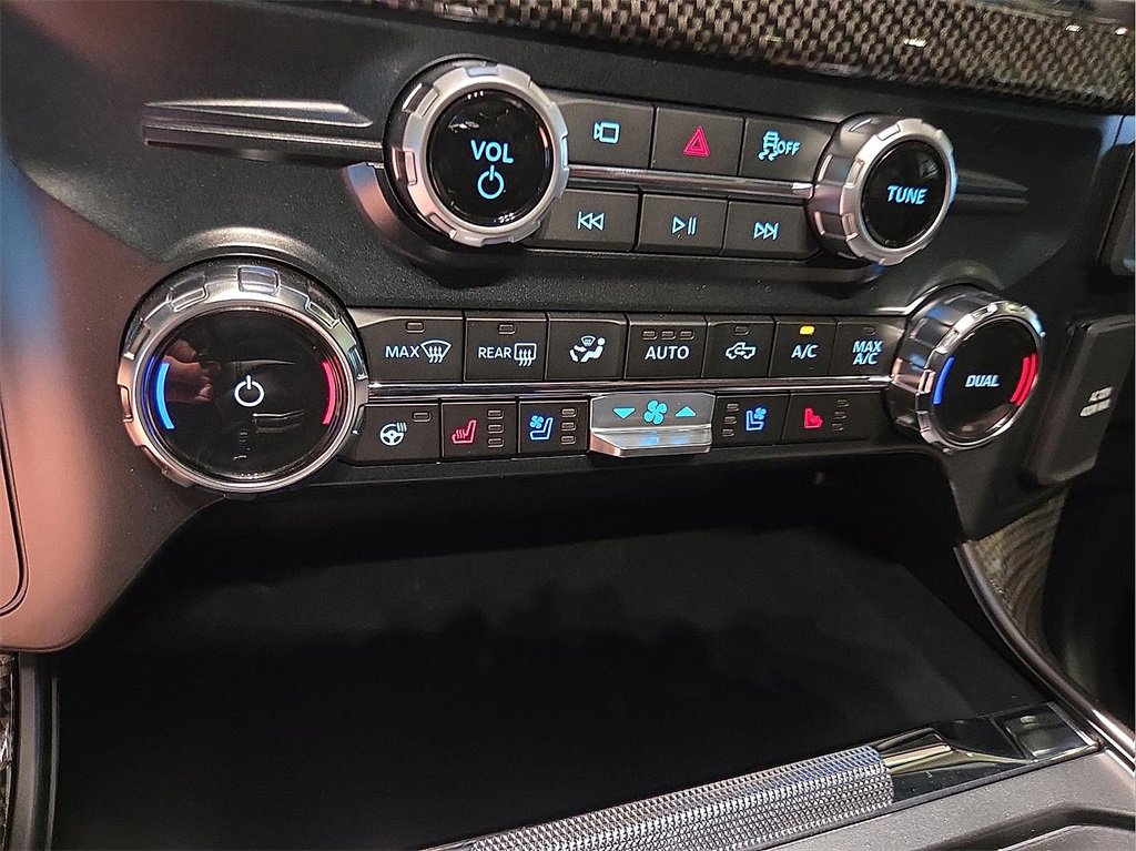 New 2025 Ford F150 Lariat w/ Equipment Group 502A High image 12