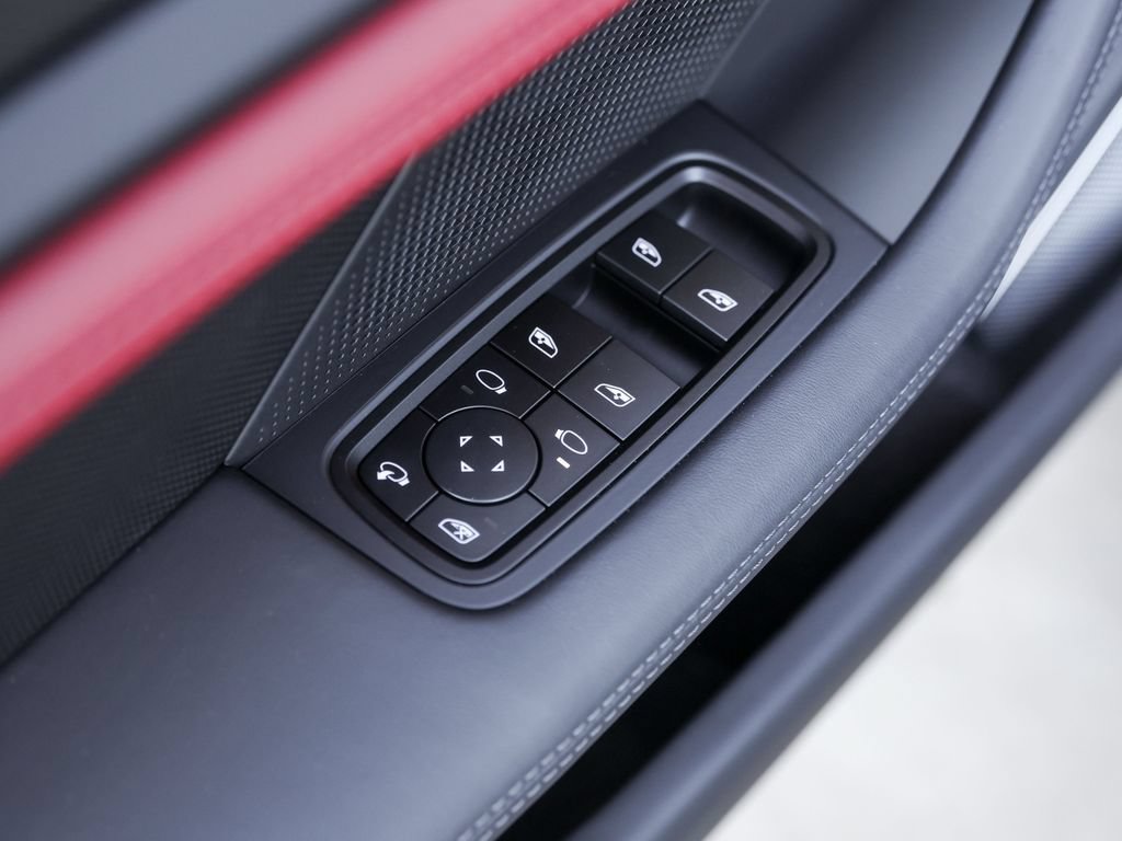 New 2026 Porsche Taycan Turbo S AWD/4WD image 32