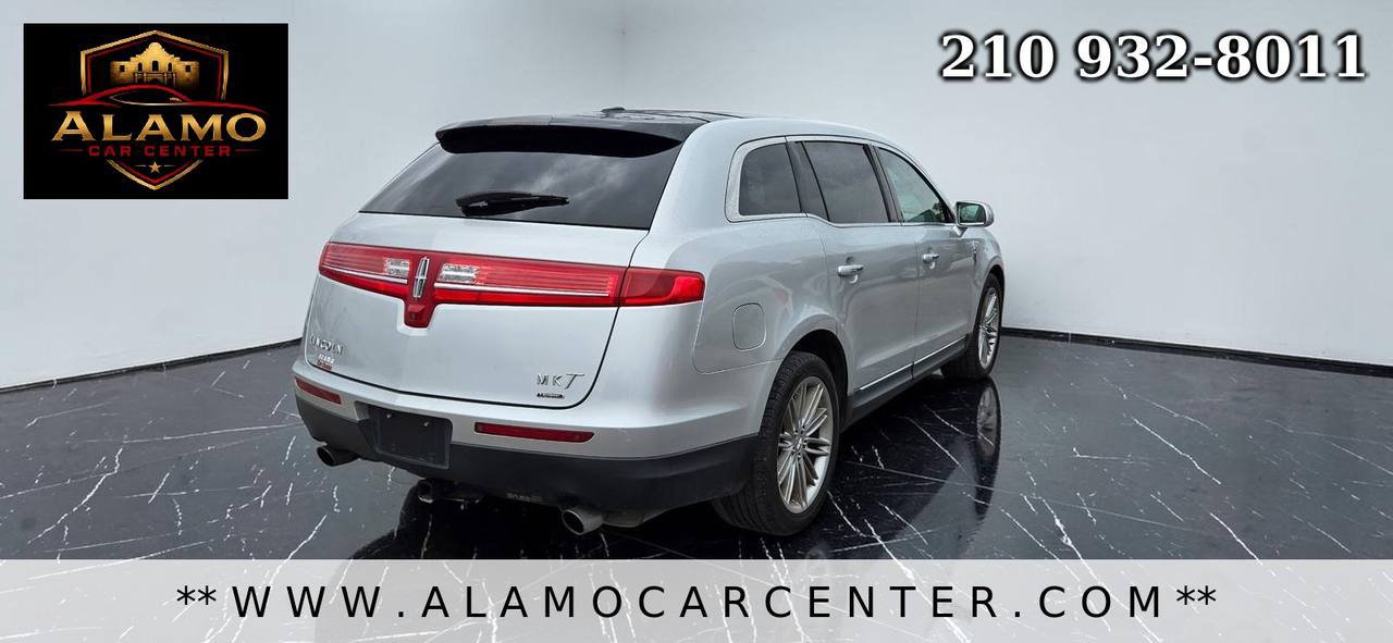 Used 2015 Lincoln MKT AWD w/ Equipment Group 201A image 5