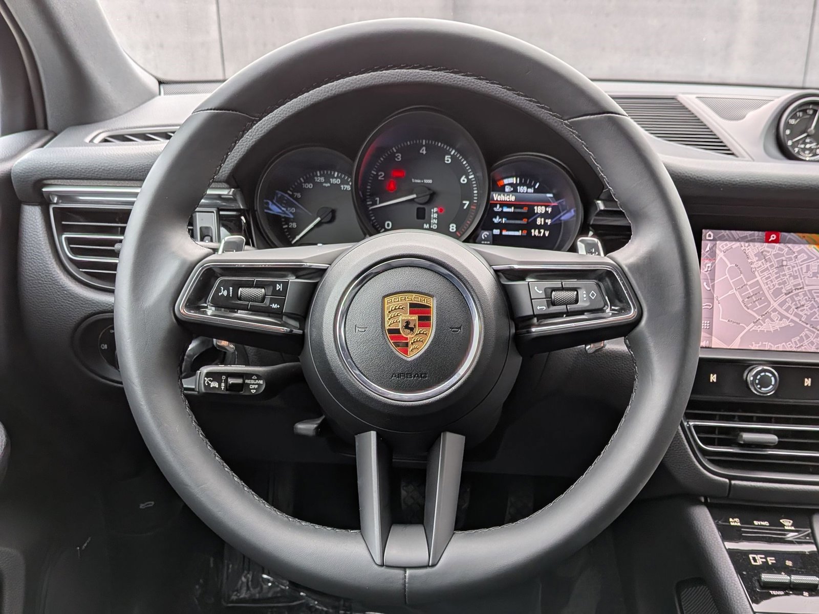 New 2025 Porsche Macan image 15