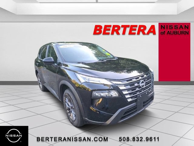 Used 2026 Nissan Rogue SV AWD/4WD image 4