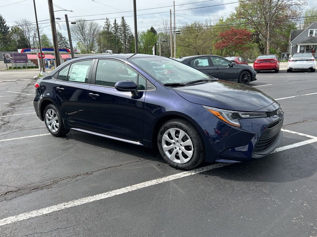 New 2026 Toyota Corolla LE FWD image 3