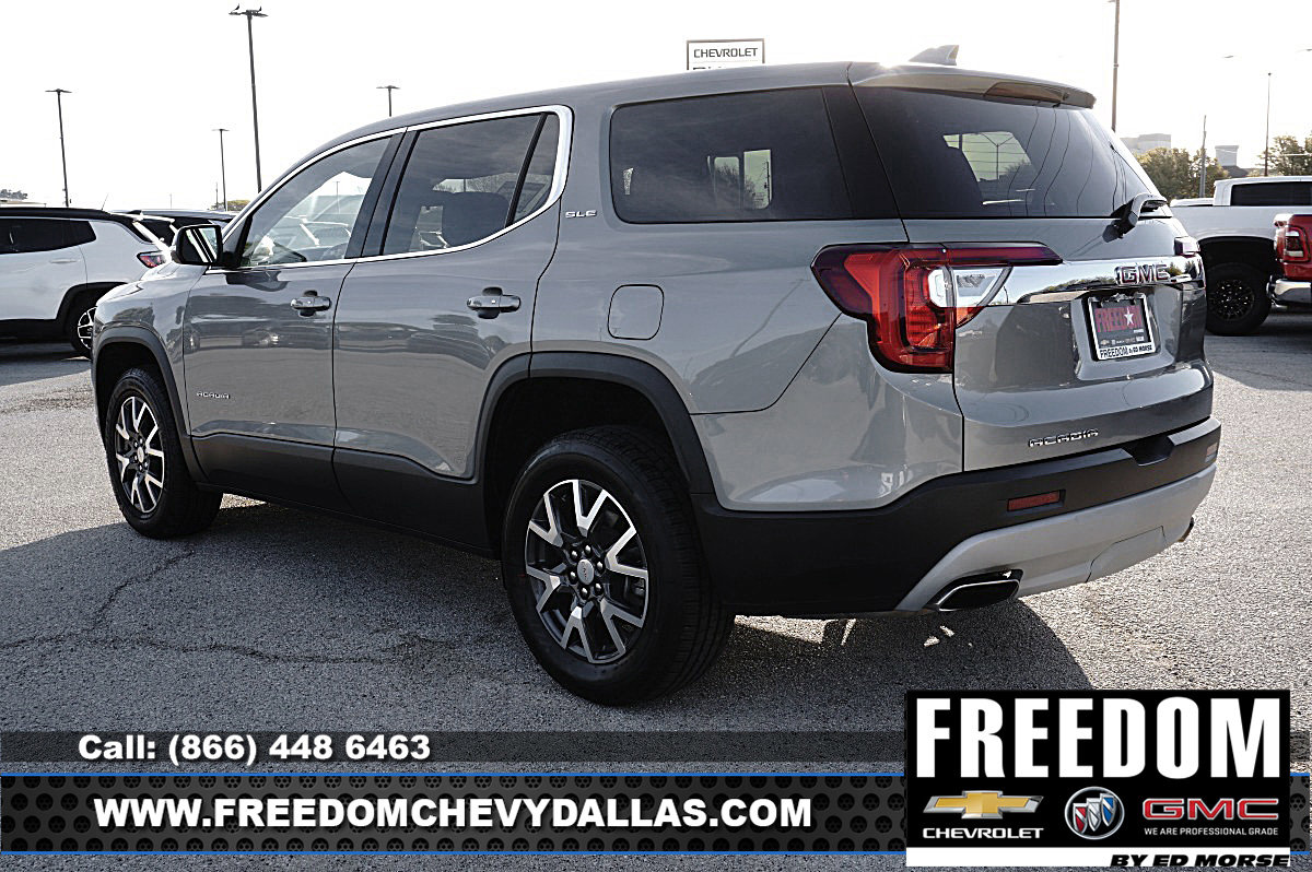 Used 2023 GMC Acadia SLE image 37