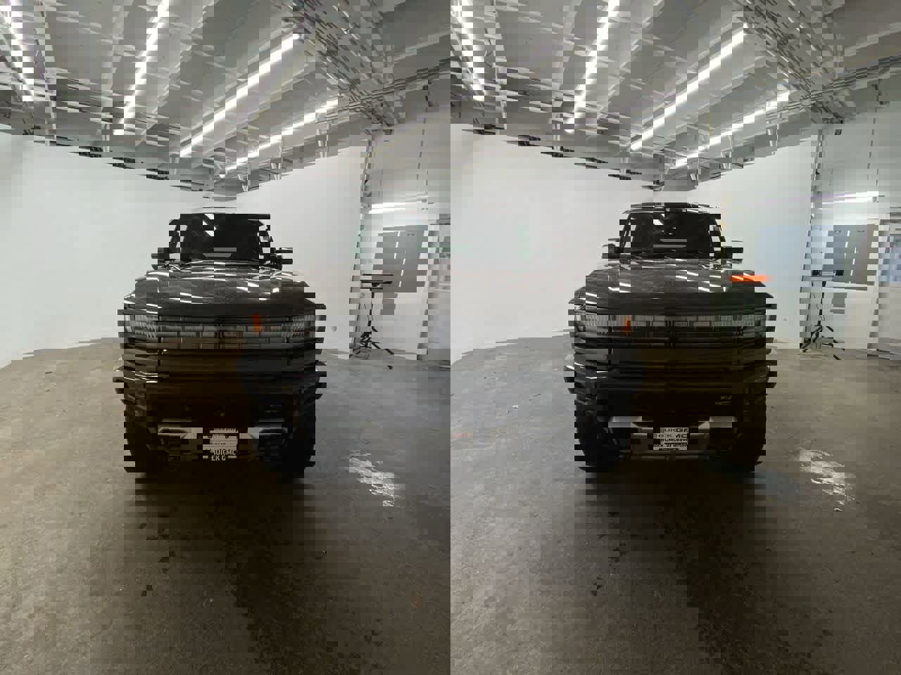 Used 2025 GMC Hummer EV 3X w/ LPO, Illumination Package image 9