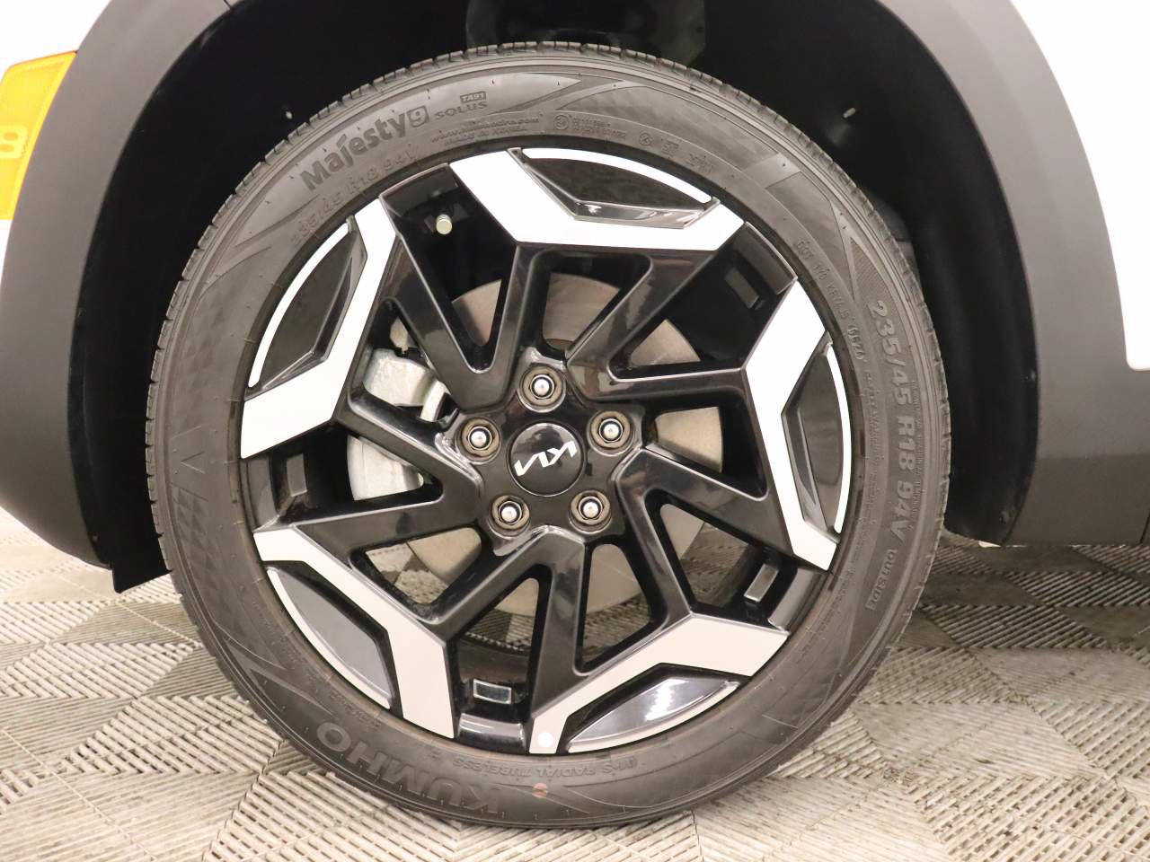 Used 2024 Kia Seltos SX AWD/4WD image 6