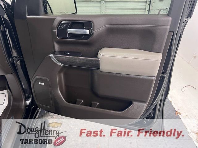 Used 2021 Chevrolet Silverado 1500 LTZ w/ LTZ Premium Package image 38