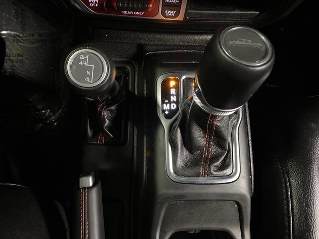 Used 2023 Jeep Gladiator Rubicon w/ Cold Weather Group AWD/4WD image 22