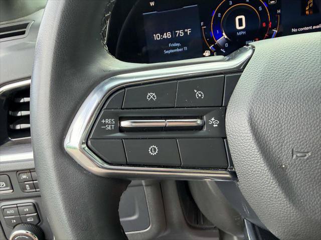 Used 2025 Chevrolet Suburban LT AWD/4WD image 24