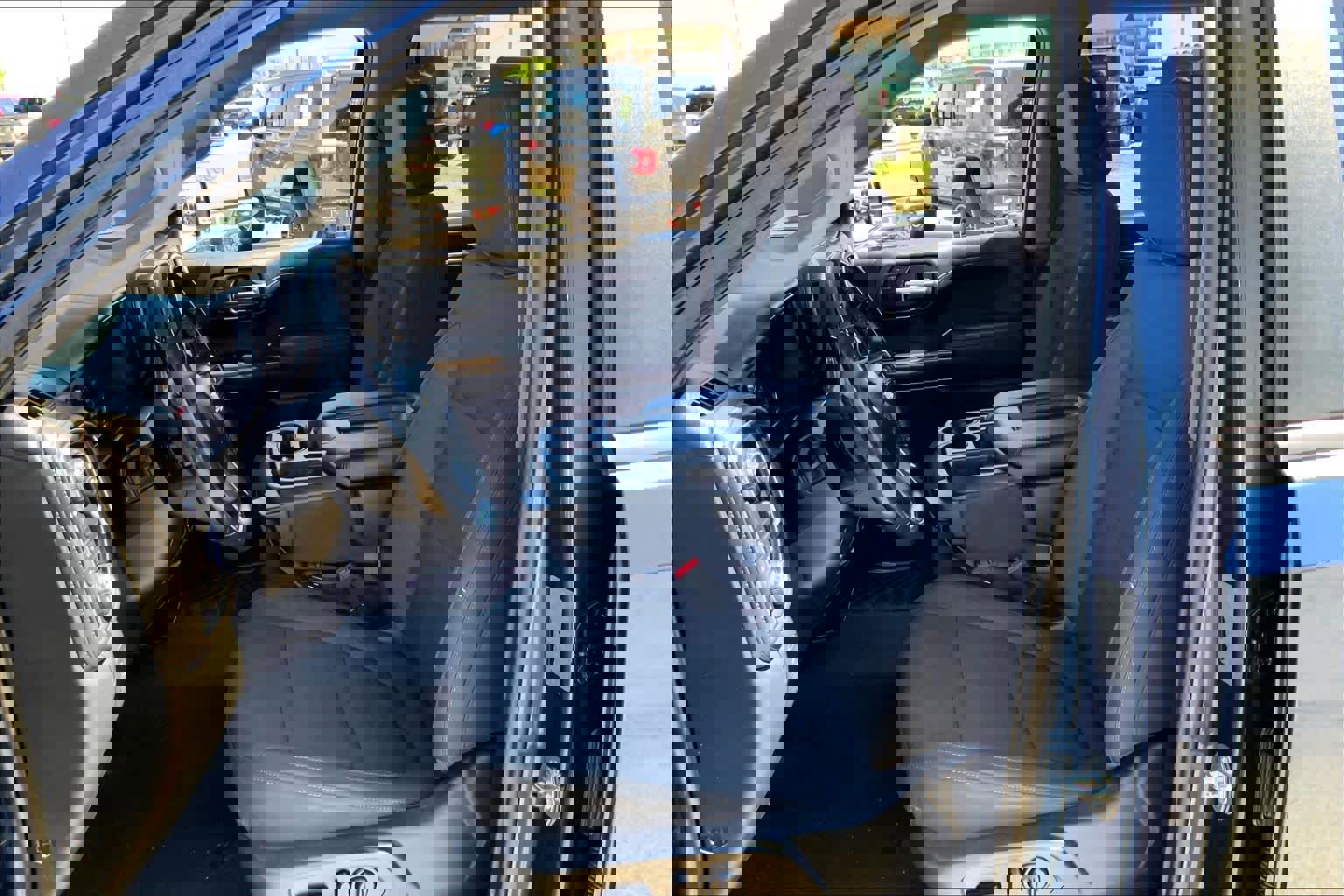 Used 2019 Chevrolet Silverado 1500 LT w/ Texas Edition image 8