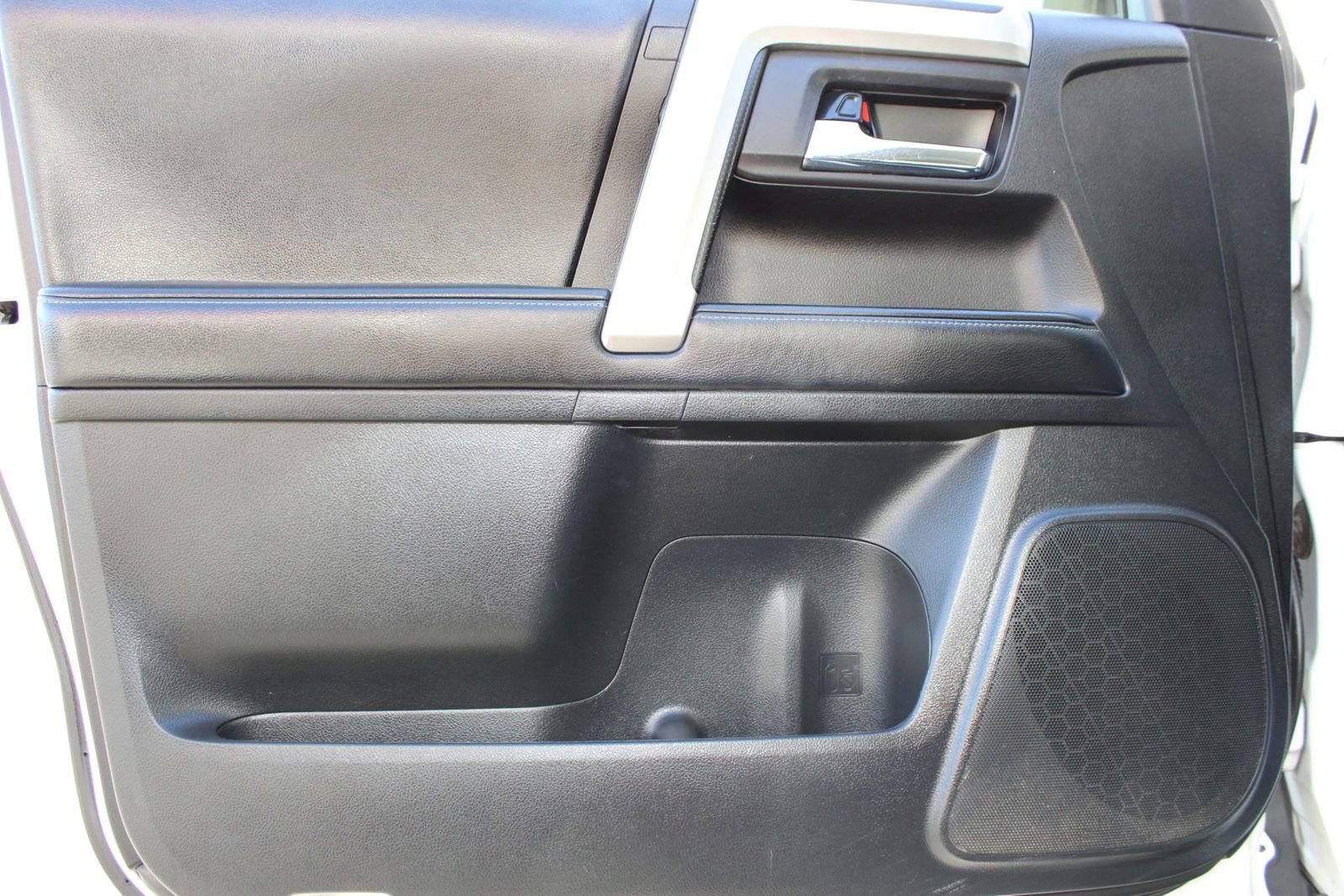 Used 2014 Toyota 4Runner SR5 Premium image 20