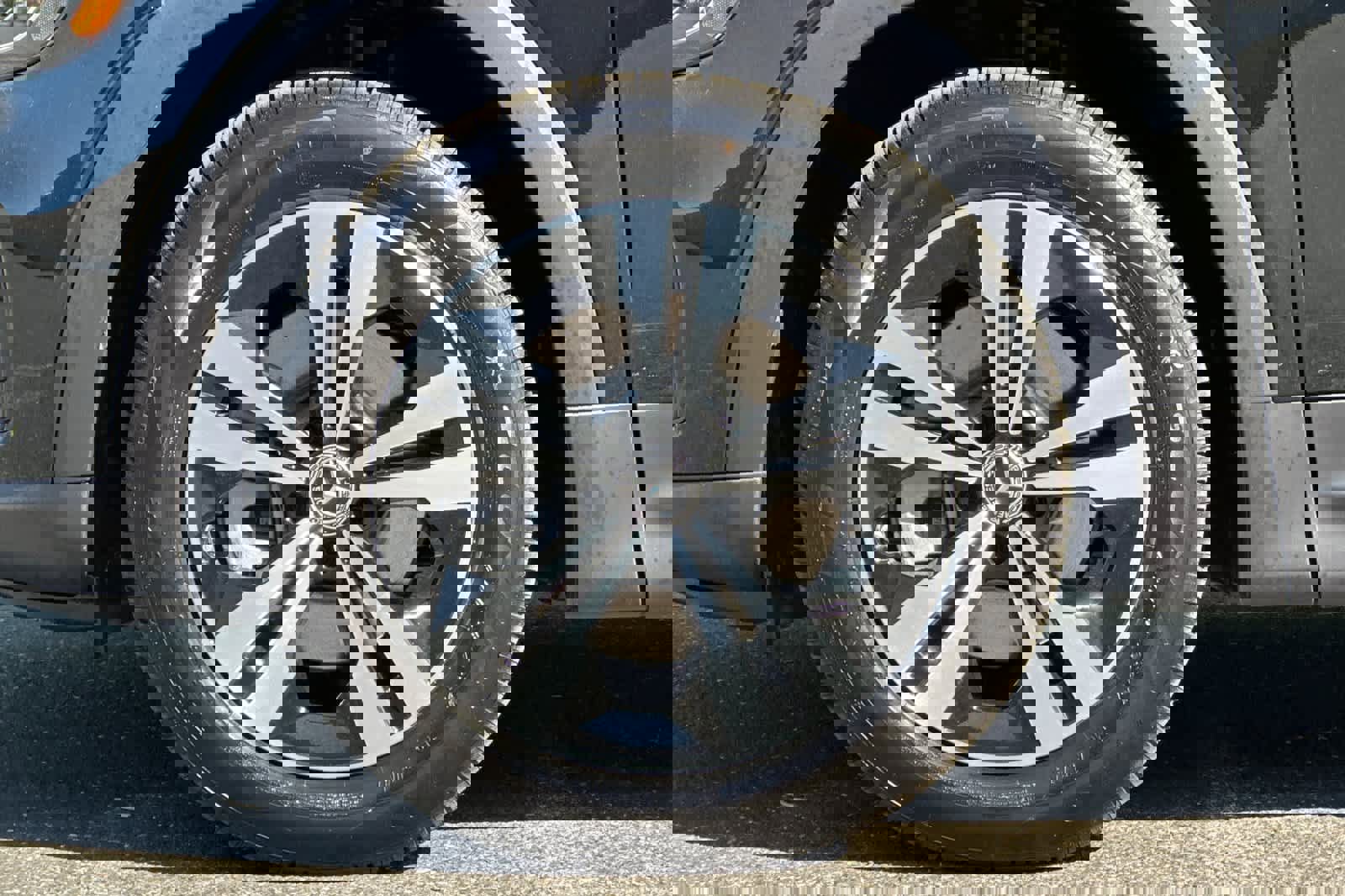 New 2026 Mercedes-Benz GLB 250 image 24