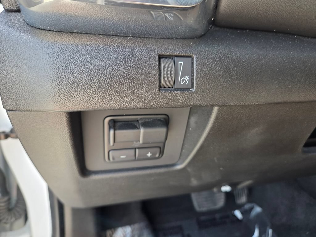 Used 2023 GMC Canyon Elevation w/ Convenience Package RWD image 24