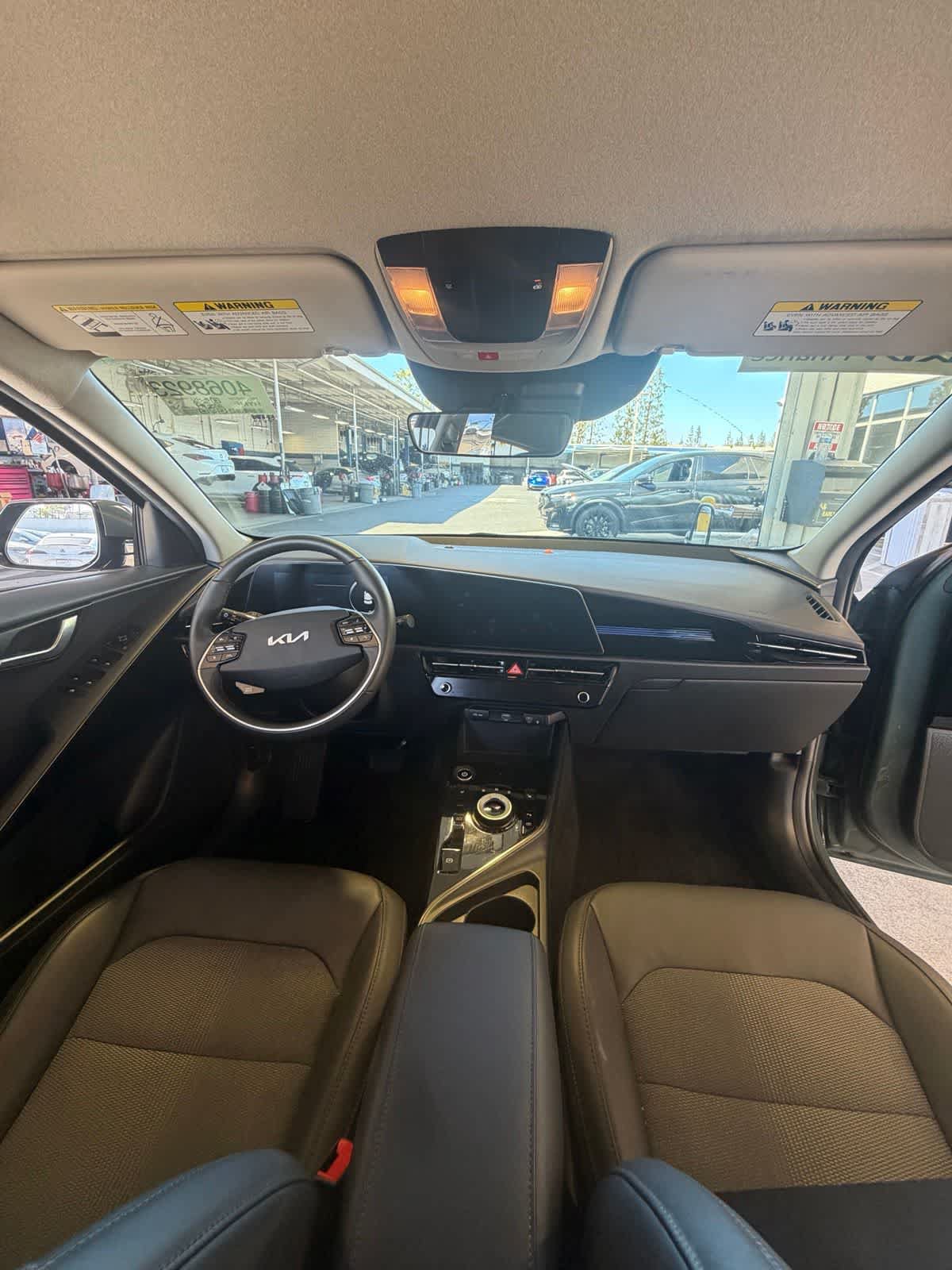 Used 2023 Kia Niro Wind FWD image 14