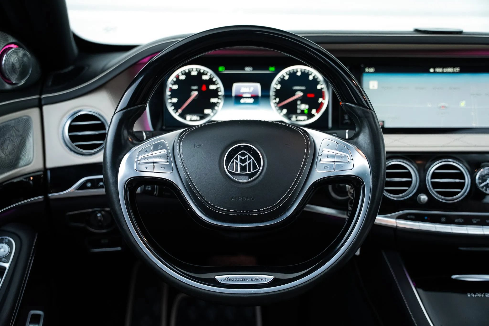 Used 2016 Mercedes-Benz Maybach S 600 image 41