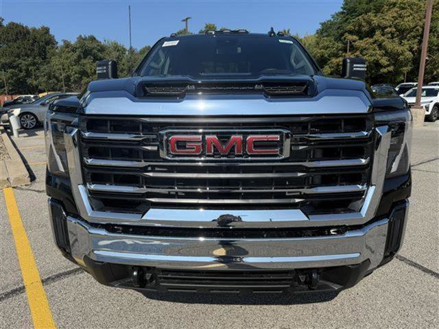 New 2026 GMC Sierra 2500 SLE w/ SLE Value Package; image 10