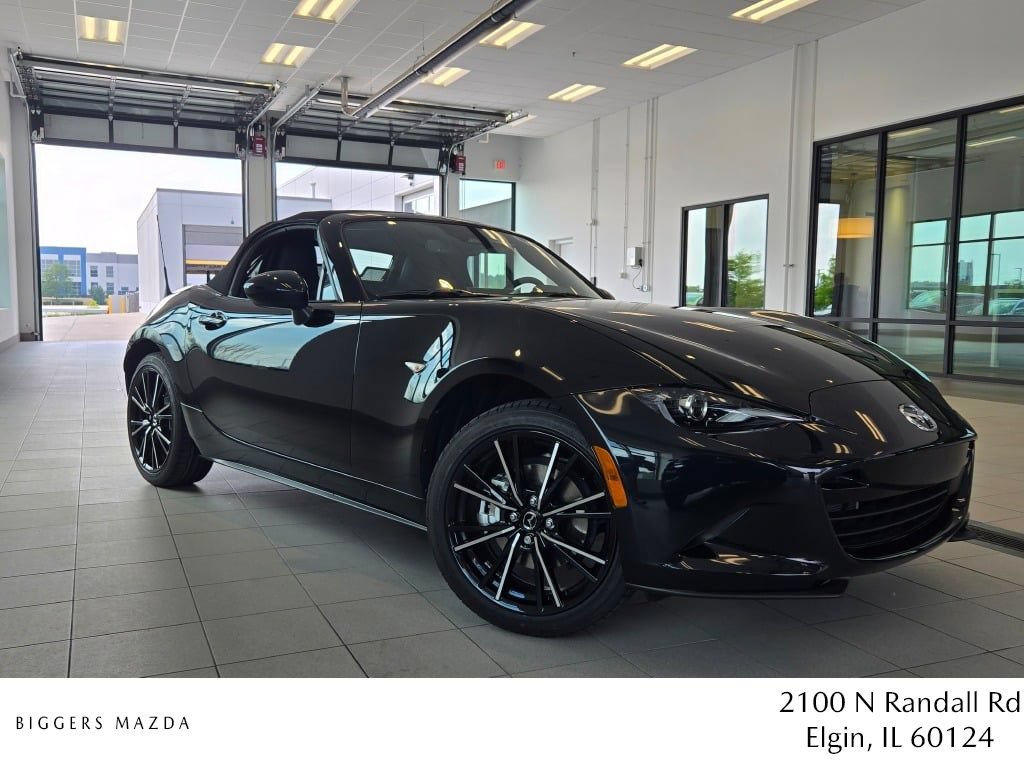 Used 2025 MAZDA MX-5 Miata Grand Touring RWD image 1