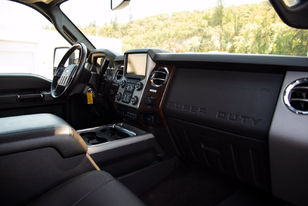Used 2016 Ford F250 Lariat w/ Lariat Ultimate Package AWD/4WD image 18