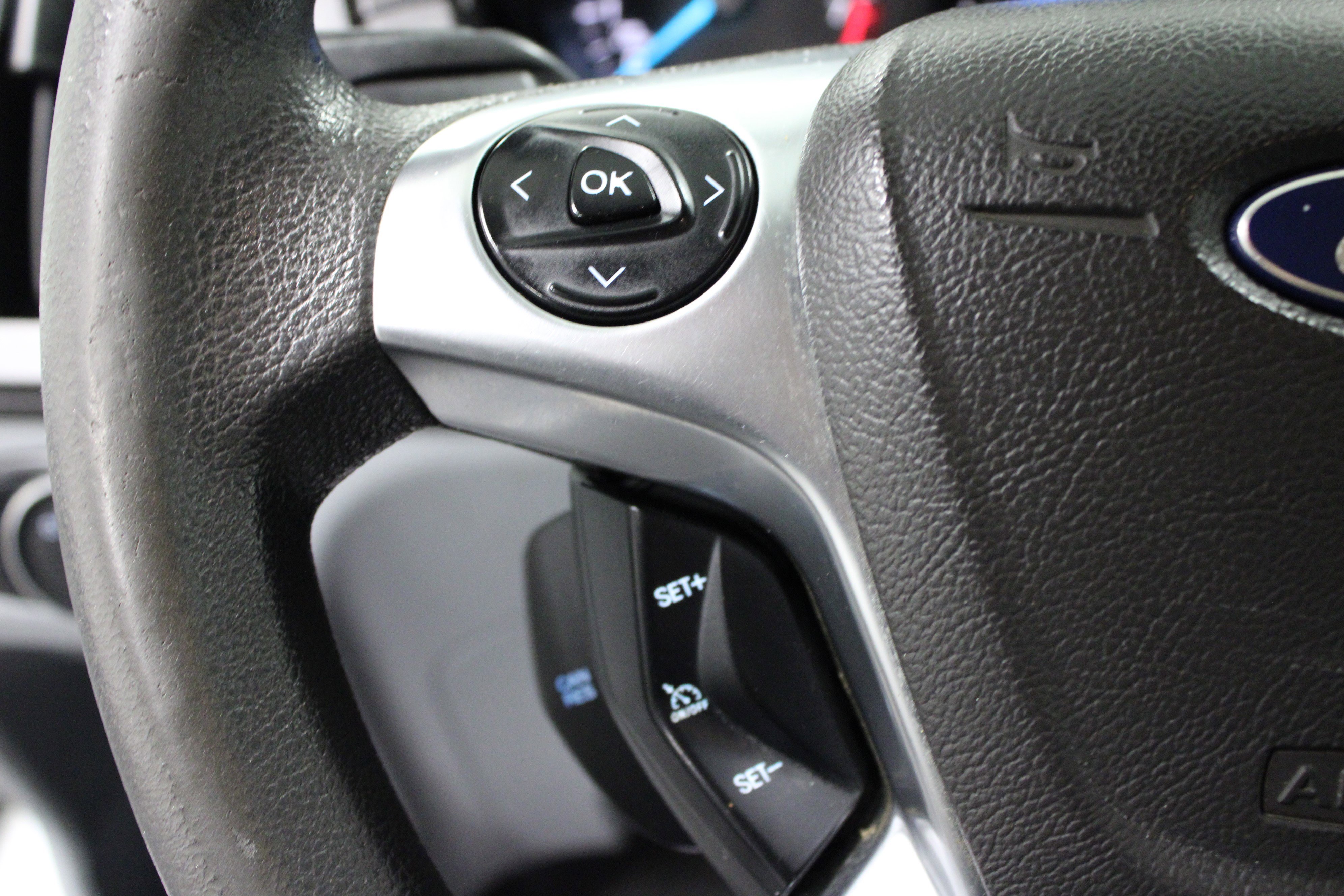 Used 2015 Ford Transit 250 130 Low Roof w/ Exterior Upgrade Package image 19