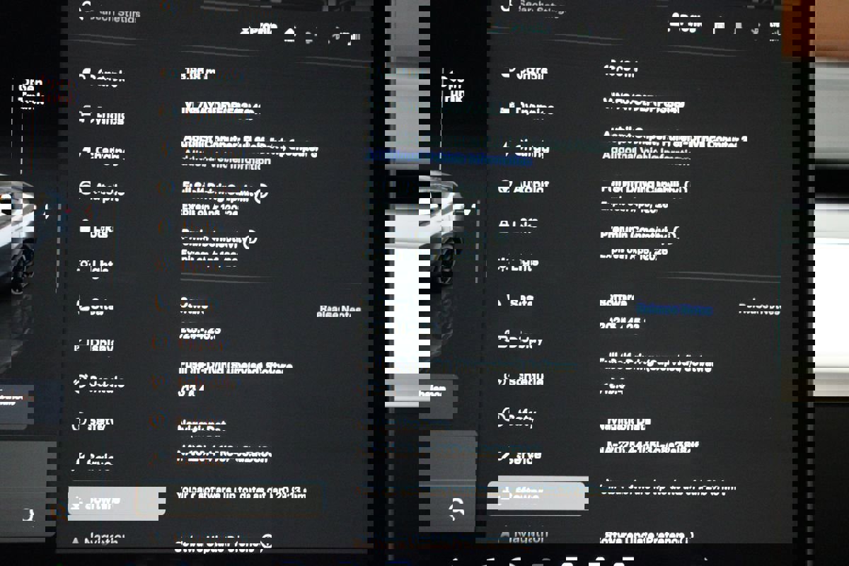 Used 2023 Tesla Model Y Long Range image 34