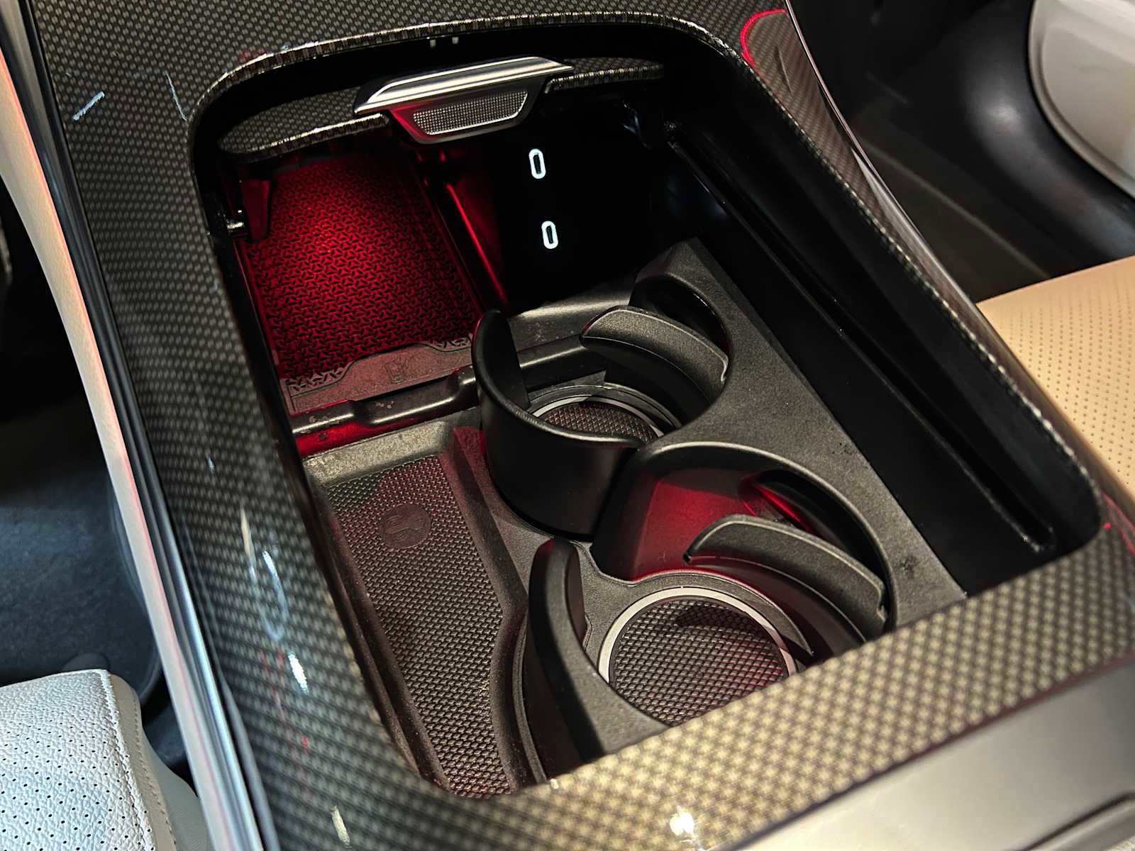 Certified 2025 Mercedes-Benz GLC 300 4MATIC image 30