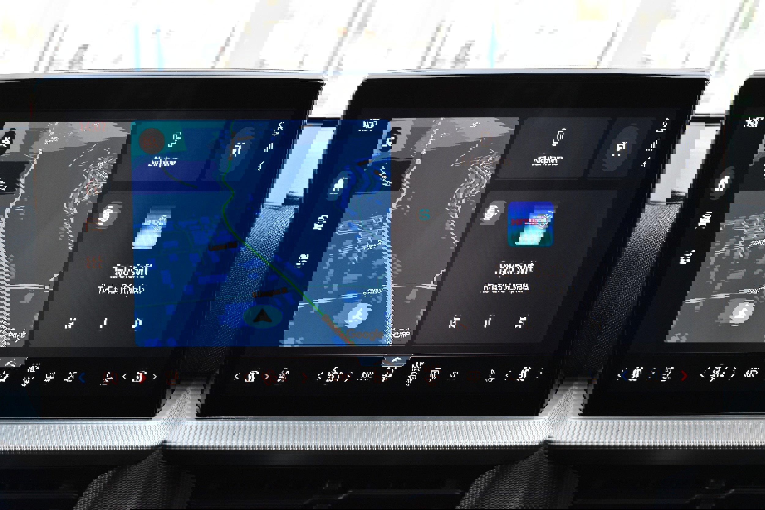 New 2026 Ford Explorer Tremor w/ Tremor Convenience Package image 22