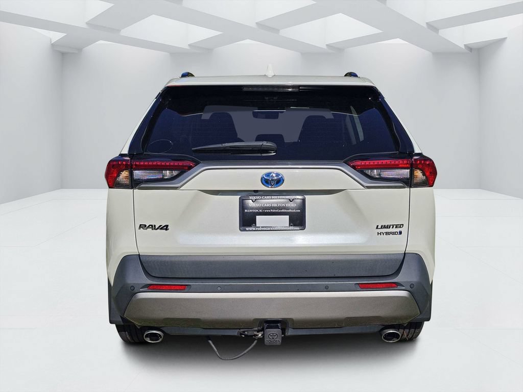 Used 2022 Toyota RAV4 Limited AWD/4WD image 4