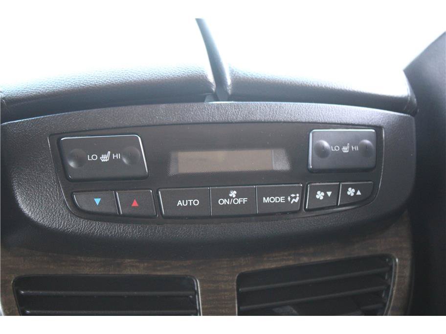 Used 2013 Acura MDX w/ Technology & Entertainment AWD/4WD image 38