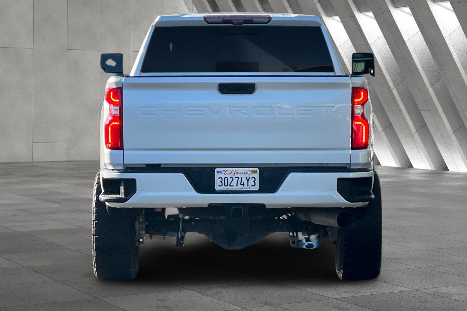 Used 2021 Chevrolet Silverado 3500 High Country w/ Z71 Off-Road Package image 5