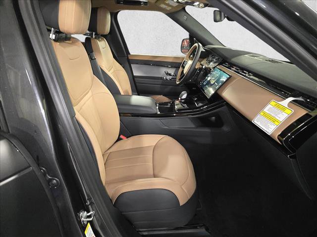 New 2026 Land Rover Range Rover Sport Dynamic SE AWD/4WD image 10