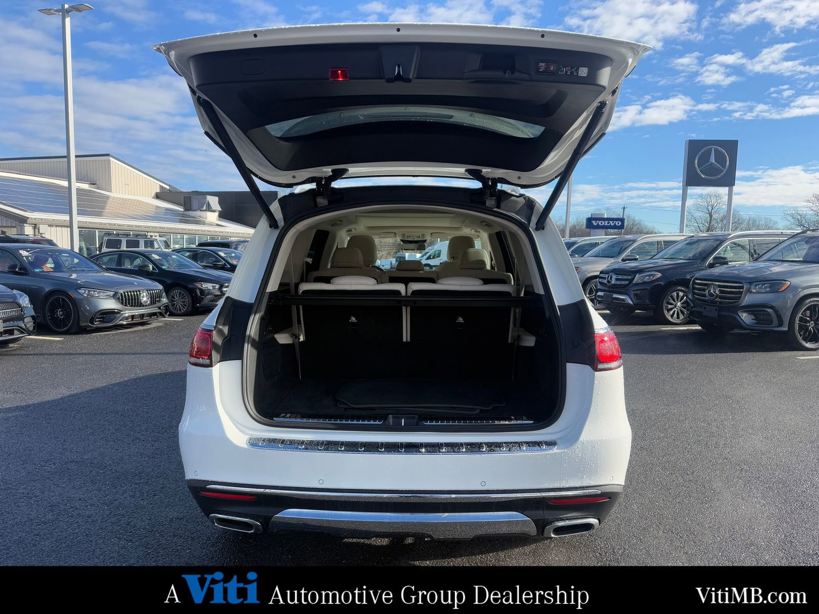 Certified 2022 Mercedes-Benz GLS 450 4MATIC image 23