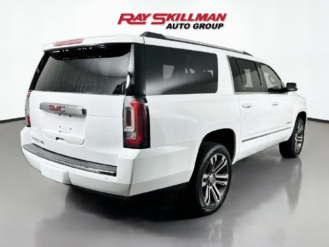 Used 2019 GMC Yukon XL Denali w/ Denali Ultimate Package AWD/4WD image 7