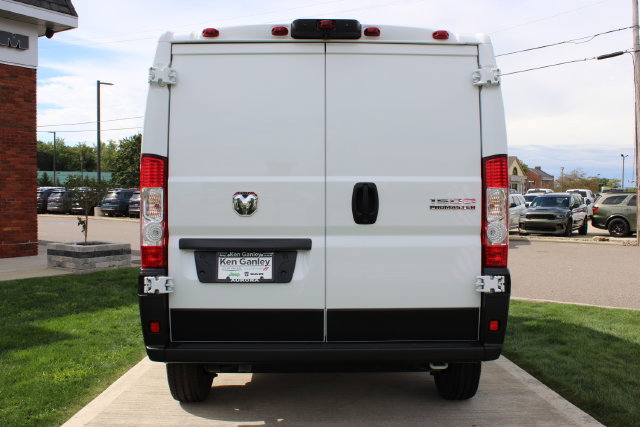 Used 2025 RAM ProMaster 1500 w/ Convenience Group FWD image 27