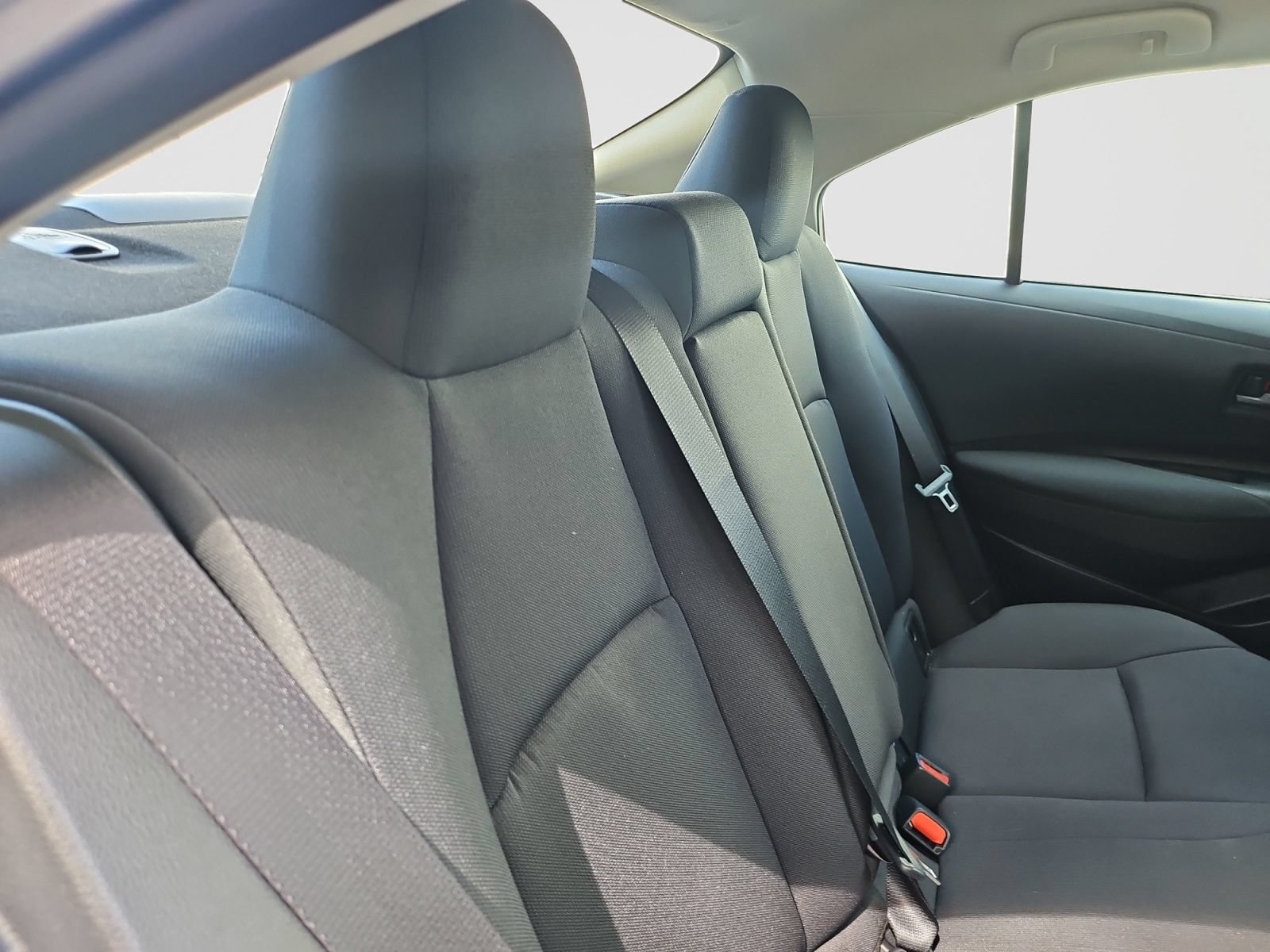Used 2024 Toyota Corolla LE FWD image 45