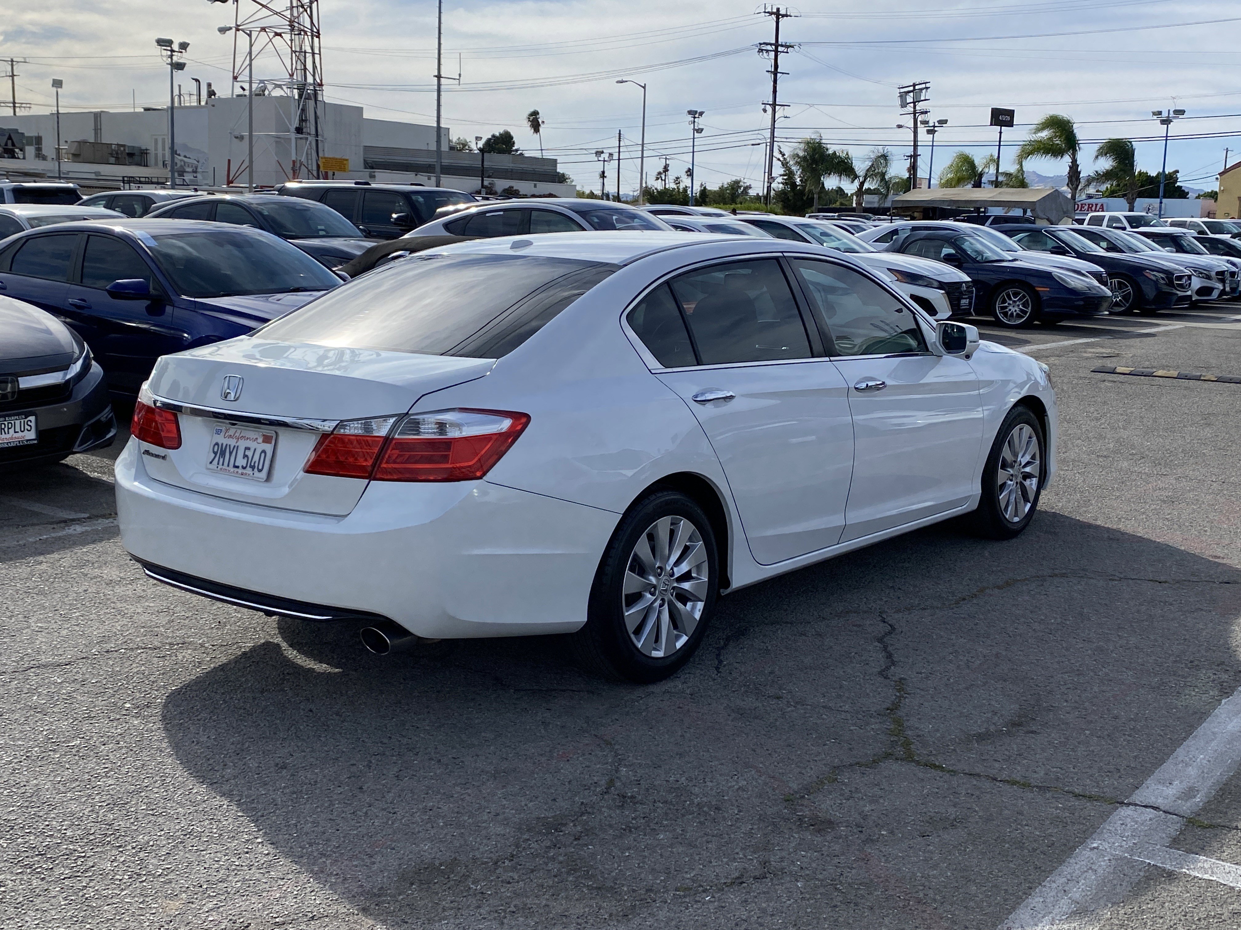 Used 2015 Honda Accord EX-L image 8