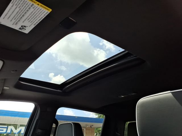New 2026 GMC Sierra 2500 AT4X AWD/4WD image 21
