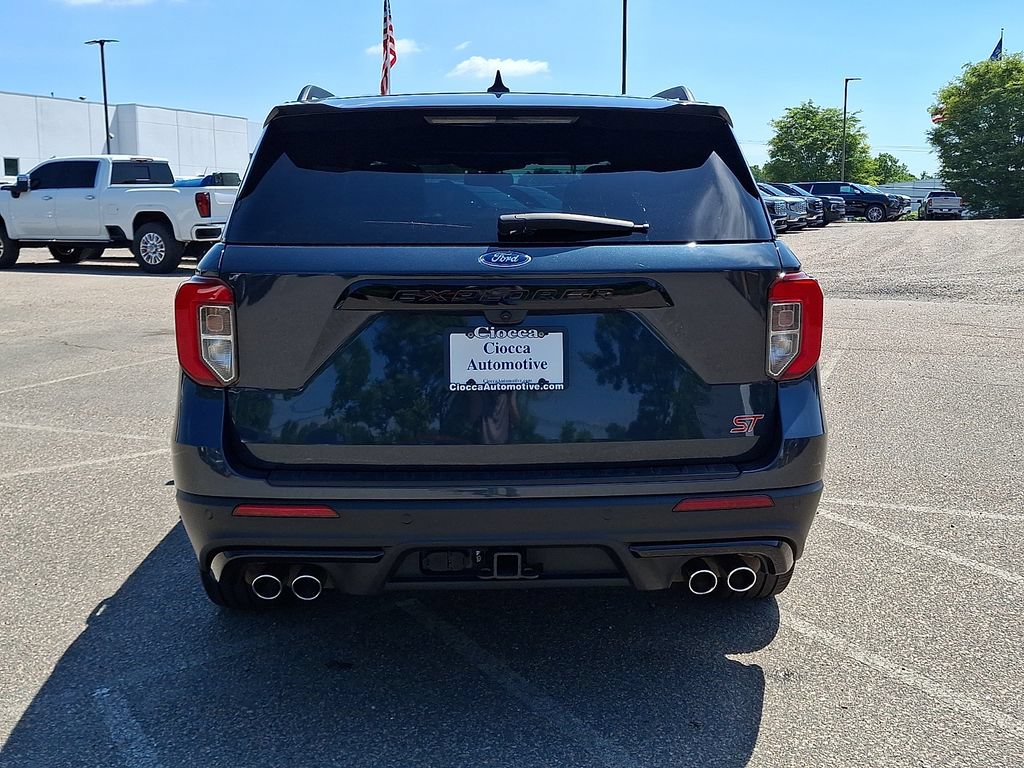 Used 2023 Ford Explorer ST w/ Equipment Group 401A AWD/4WD image 8