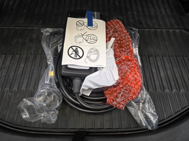 Used 2023 Ford F150 Lightning Pro AWD/4WD image 34