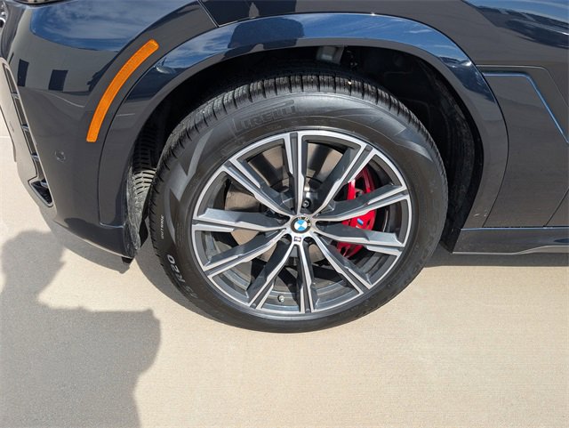 Used 2025 BMW X6 M60i w/ Executive Package image 4