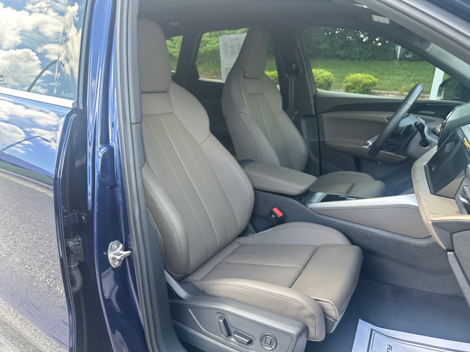 Certified 2025 Audi Q5 Prestige AWD/4WD image 28