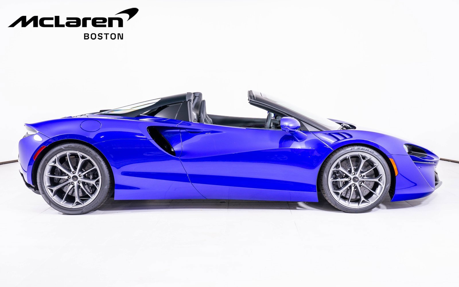 New 2026 McLaren Artura Spider image 8