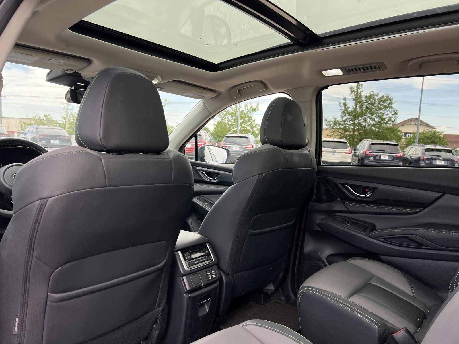 Used 2023 Subaru Ascent Onyx Edition AWD/4WD image 23